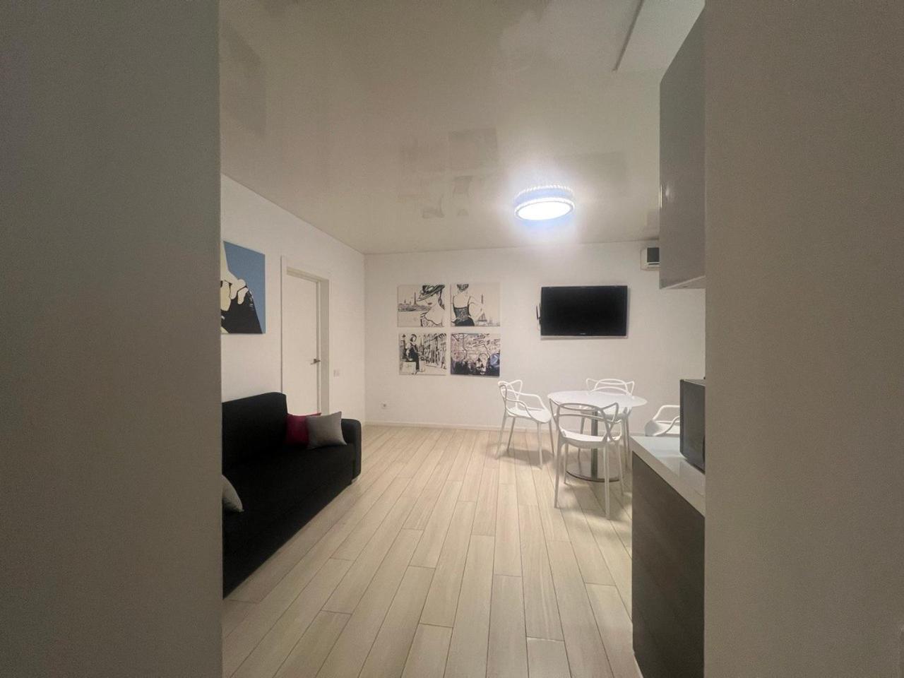2-Room Luxury Apartment In The Center Kiev Eksteriør bilde