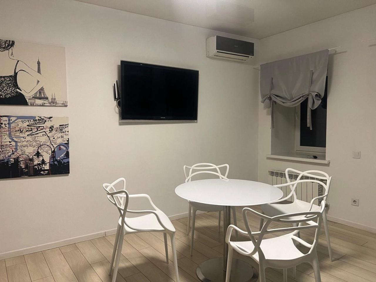 2-Room Luxury Apartment In The Center Kiev Eksteriør bilde